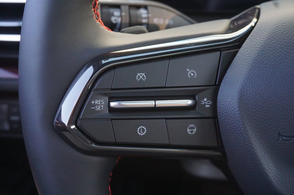 New 2026 Chevrolet Traverse RS image 19