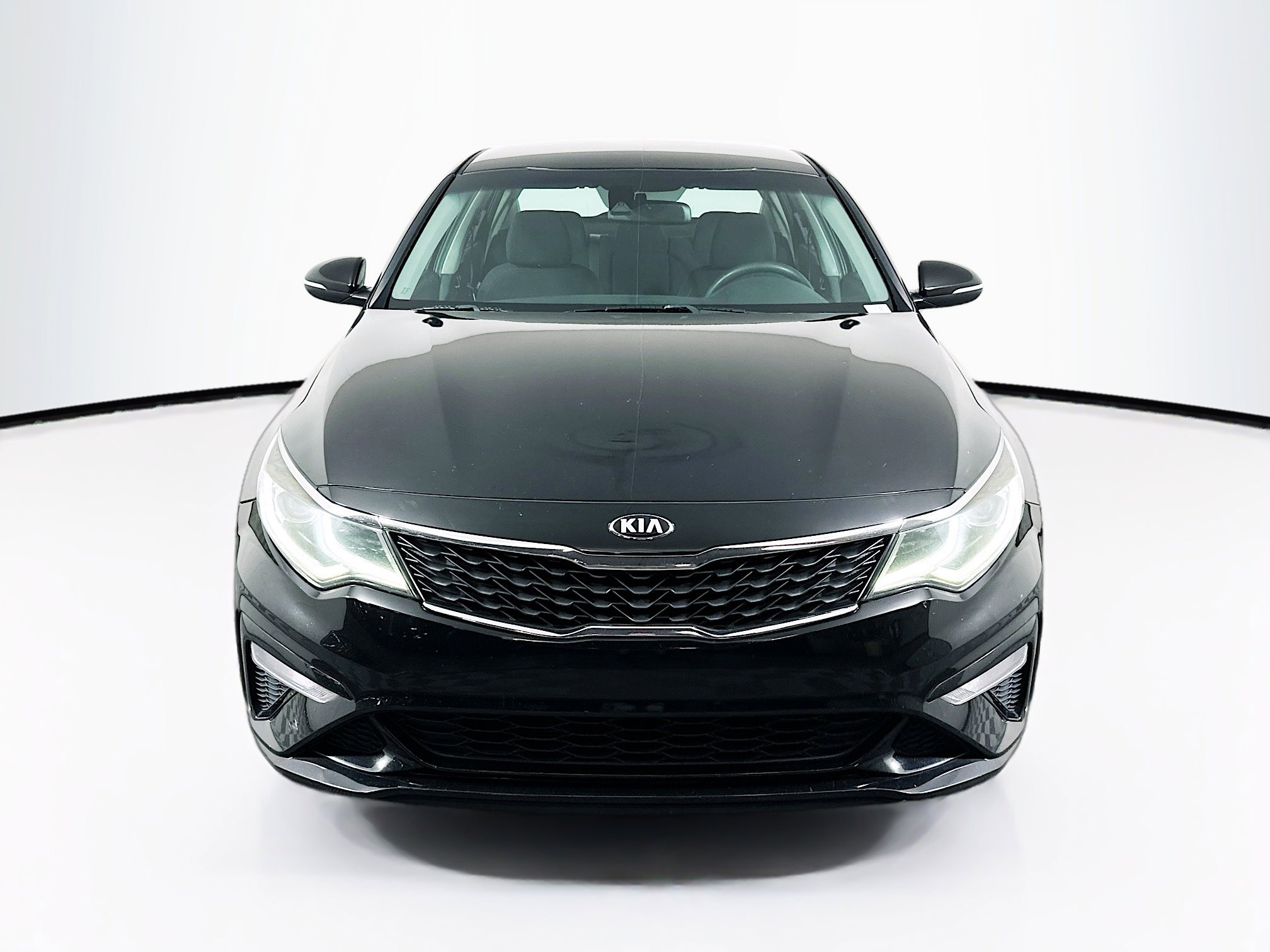 Used 2020 Kia Optima LX FWD image 2