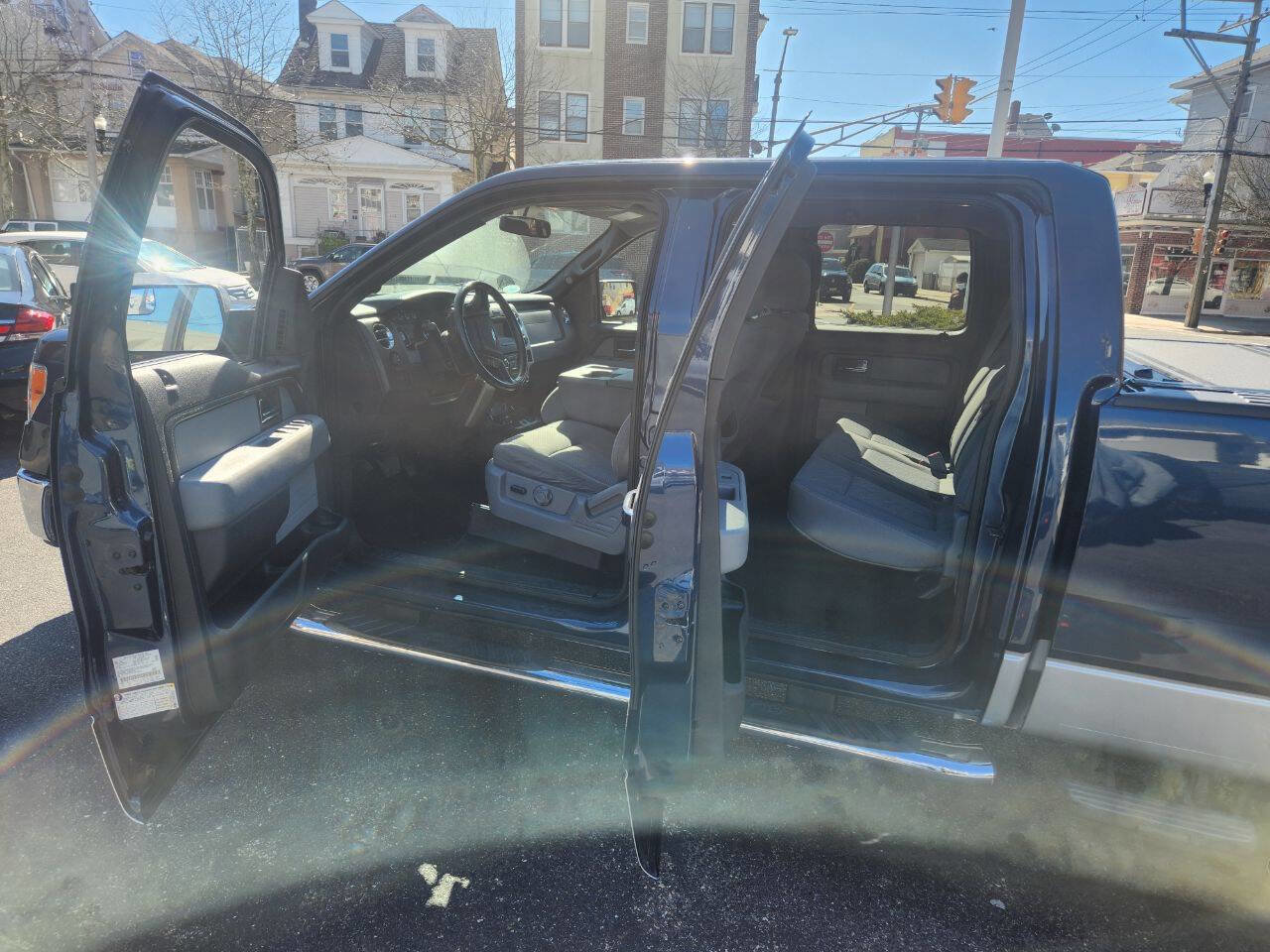 Used 2013 Ford F150 XLT w/ Luxury Equipment Group AWD/4WD image 20