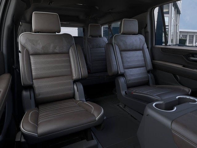 New 2027 GMC Yukon XL Denali Ultimate AWD/4WD image 17