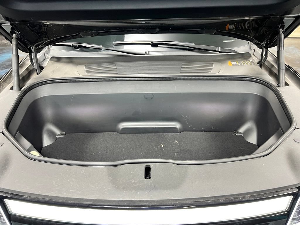 Used 2024 Rivian R1S Adventure AWD/4WD image 23