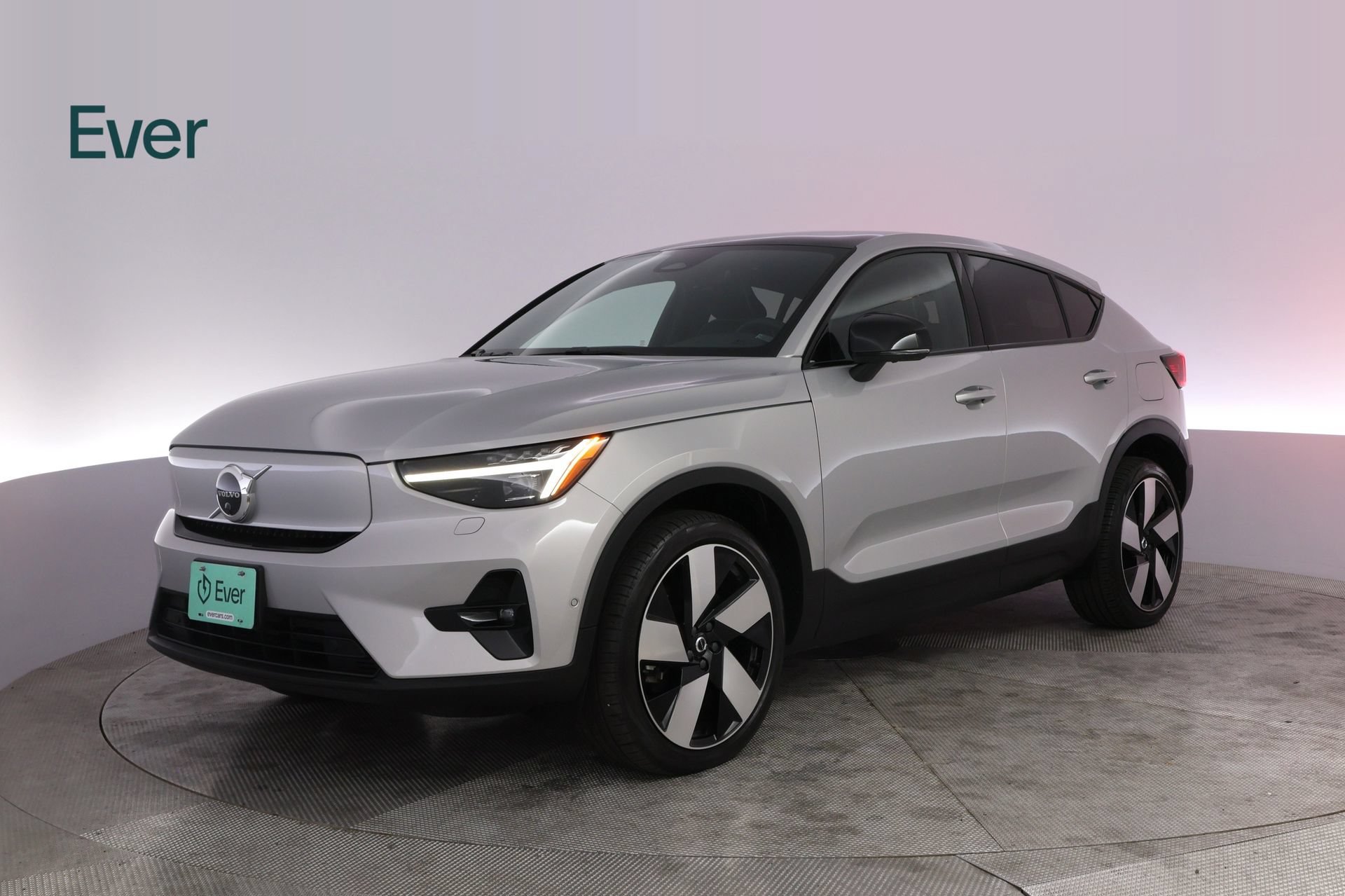 Used 2023 Volvo C40 P8 Recharge Ultimate AWD/4WD image 2