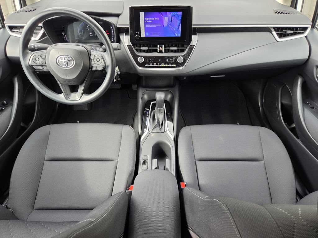 Used 2026 Toyota Corolla LE FWD image 13
