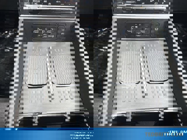 Used 2024 Hyundai Santa Fe Limited image 38