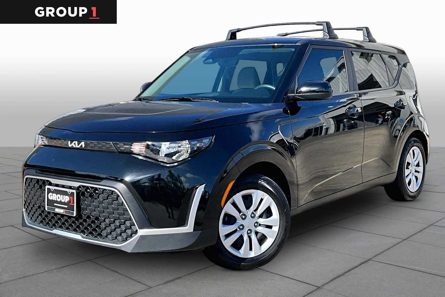 Used 2023 Kia Soul LX FWD image 1
