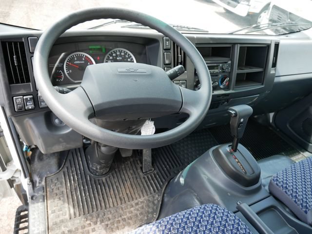 Used 2024 Chevrolet Low Cab Forward 5500XD RWD image 6