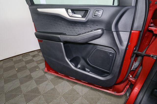Used 2020 Ford Escape SEL AWD/4WD image 35