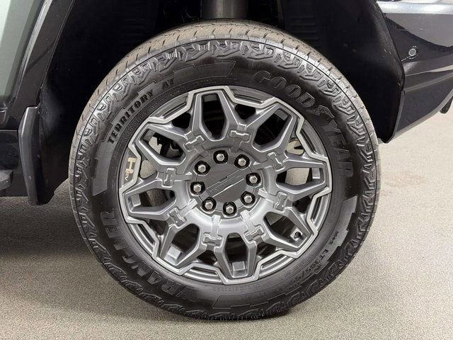 Used 2024 GMC Hummer EV 3X w/ LPO, Illumination Package AWD/4WD image 14