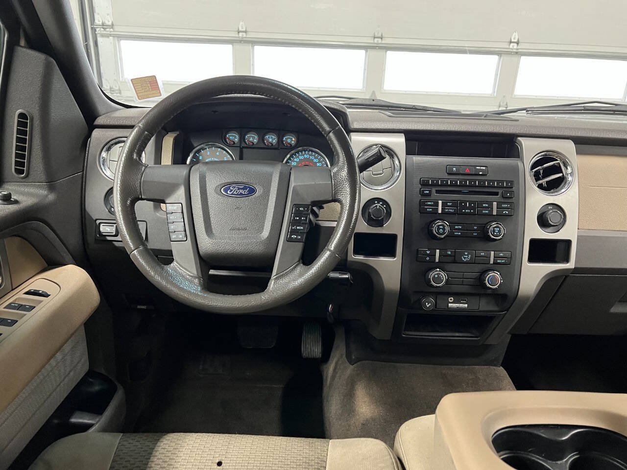 Used 2010 Ford F150 XLT AWD/4WD image 8