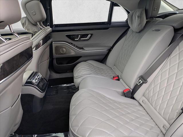 Certified 2022 Mercedes-Benz S 500 4MATIC image 22