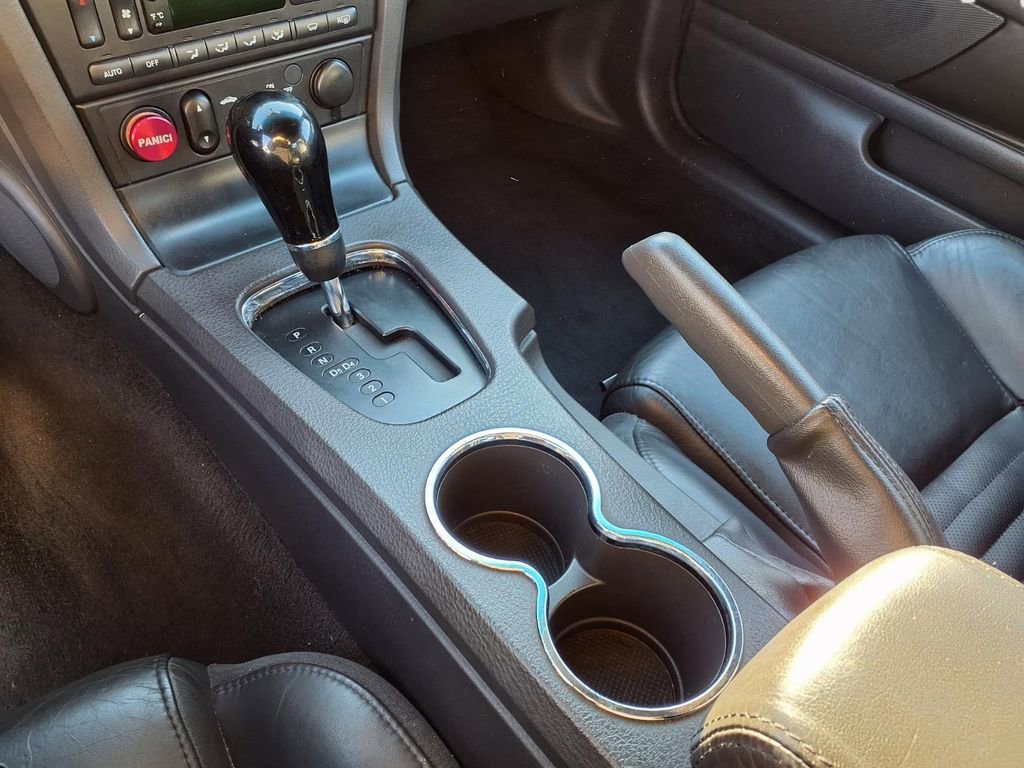 Used 2002 Ford Thunderbird image 24