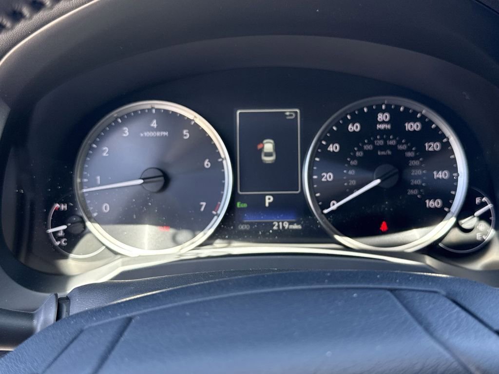 Used 2025 Lexus IS 350 F Sport image 25