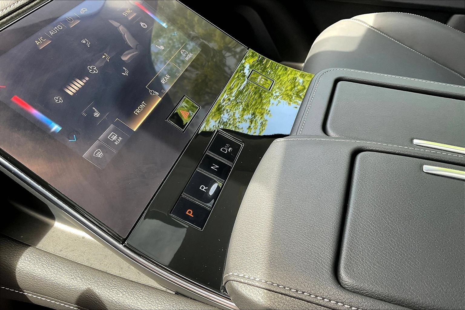 Certified 2025 INFINITI QX80 Pure AWD/4WD image 18