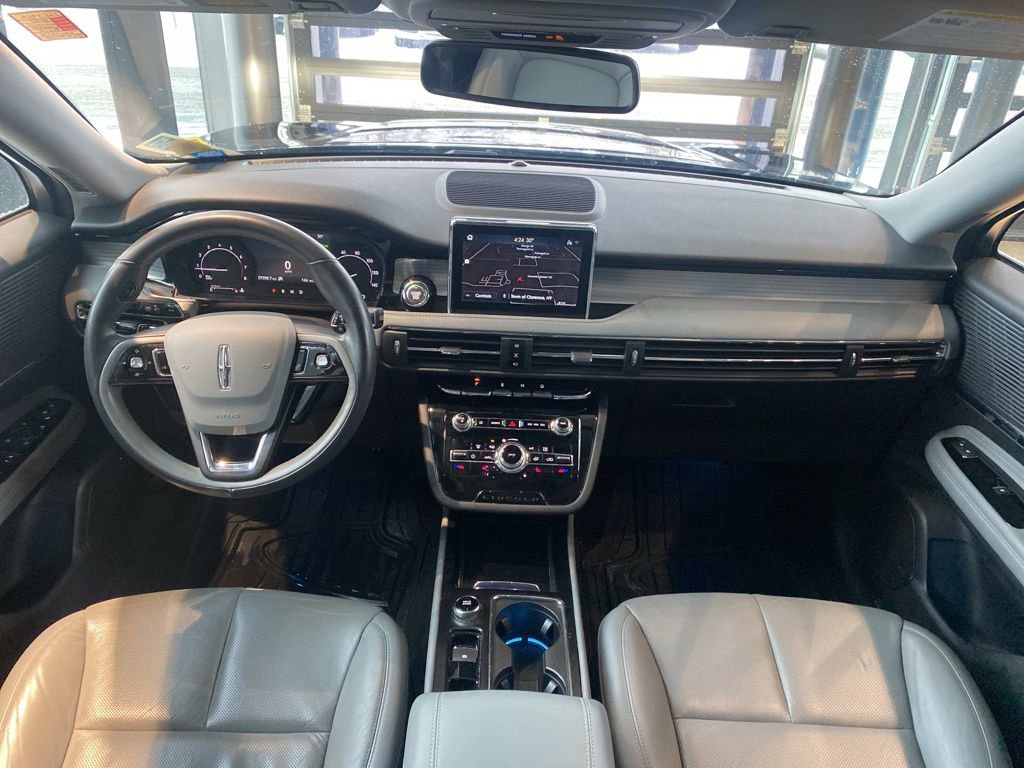 Used 2020 Lincoln Corsair Standard w/ Premium Package image 8