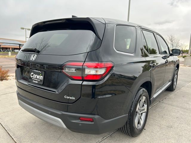 Used 2025 Honda Pilot EX-L image 8