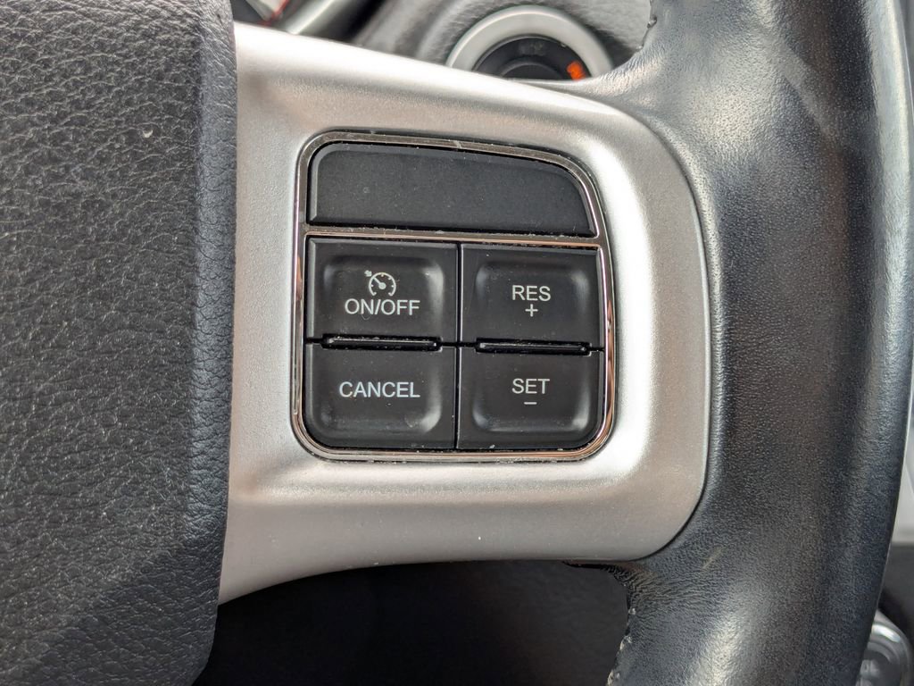 Used 2020 Dodge Journey SE w/ SE Popular Equipment Group image 29