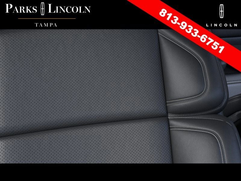New 2026 Lincoln Navigator L Reserve AWD/4WD image 16