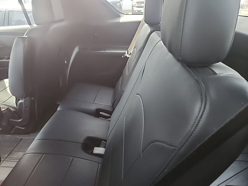 Used 2023 Chevrolet Traverse LT w/ Midnight/Sport Edition image 10