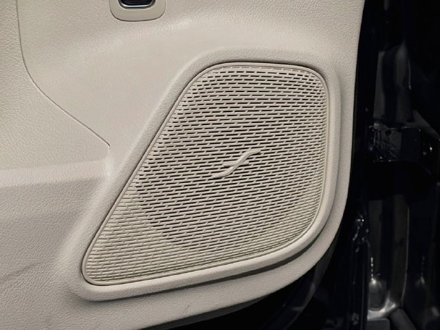 New 2026 Mercedes-Benz GLB 250 4MATIC image 17