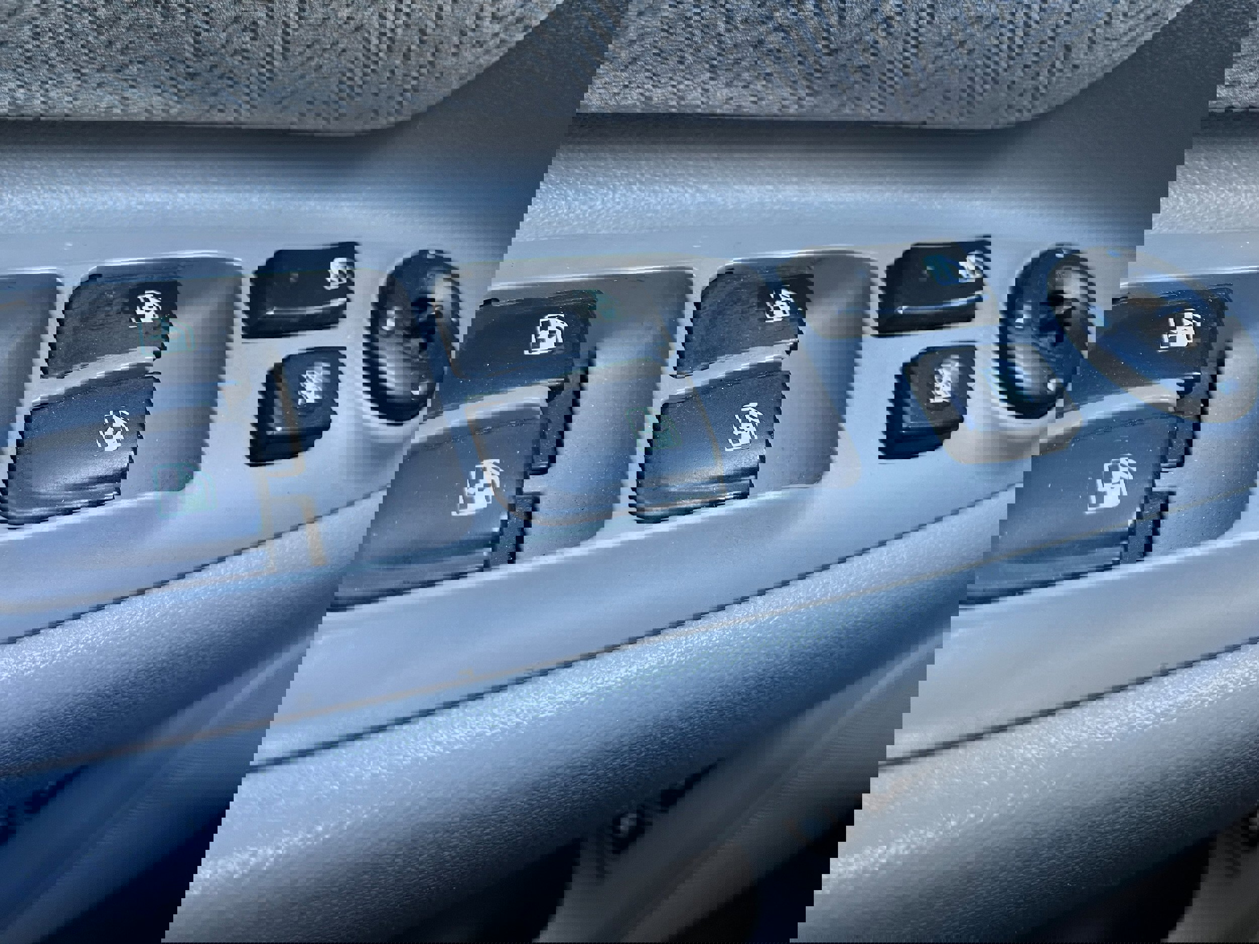 Used 2010 Kia Optima LX w/ Convenience Pkg image 16