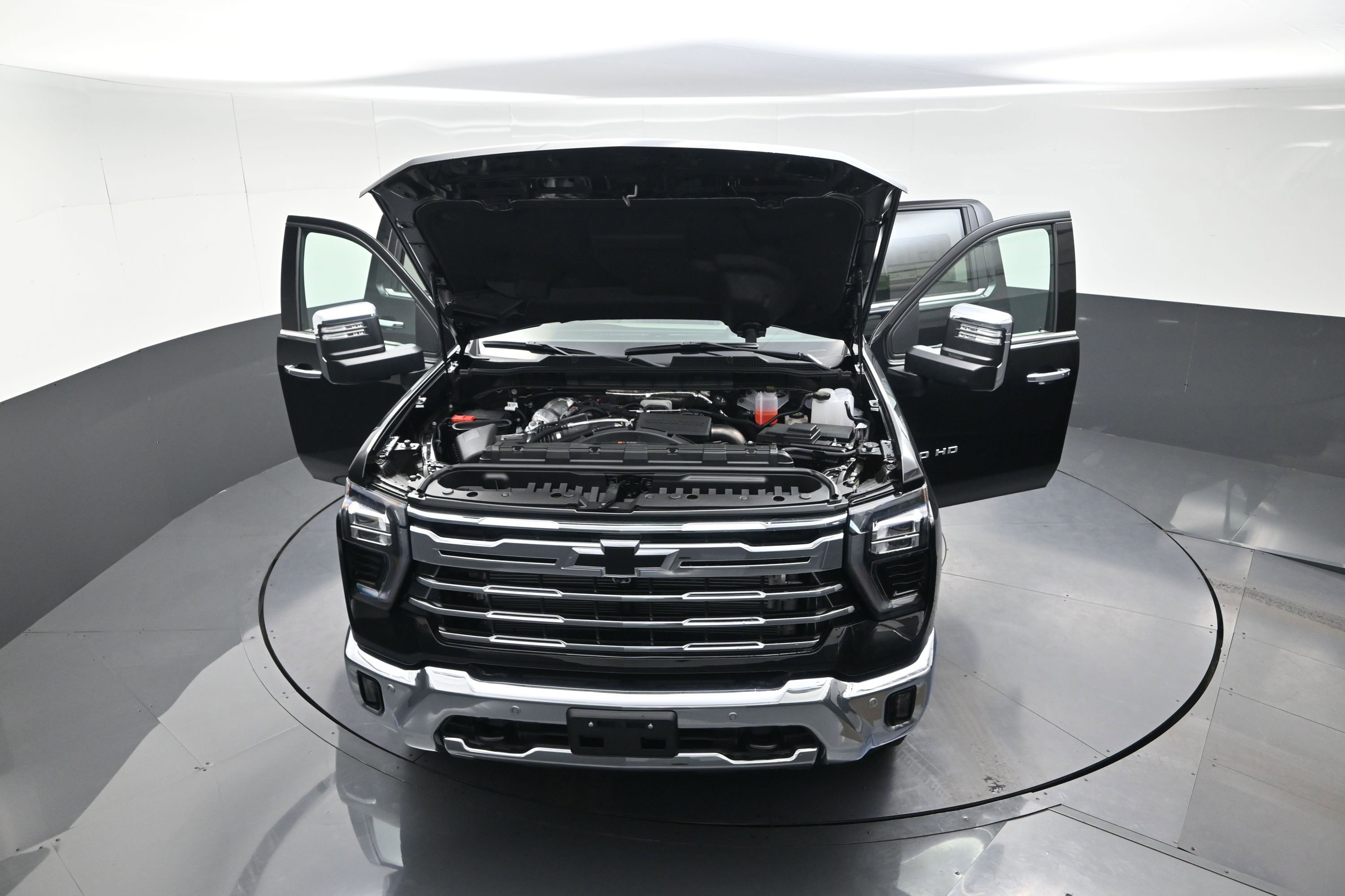 New 2026 Chevrolet Silverado 2500 LTZ w/ LTZ Convenience Package image 12