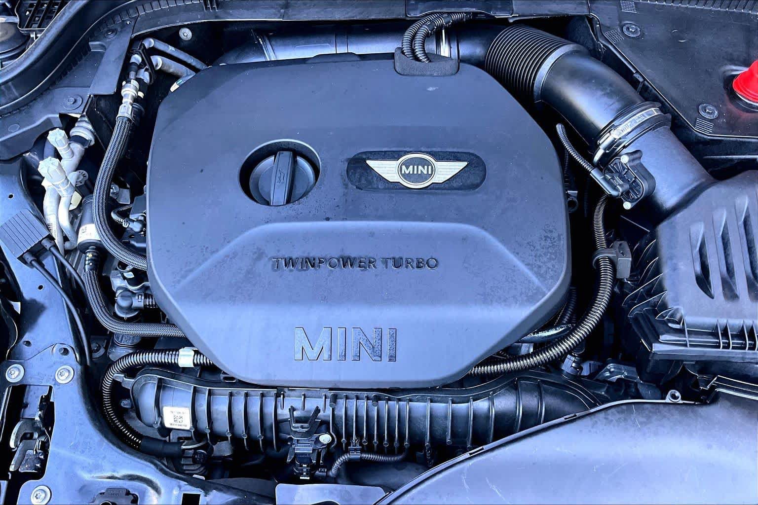 Used 2019 MINI Cooper S w/ Signature Upholstery Package FWD image 33