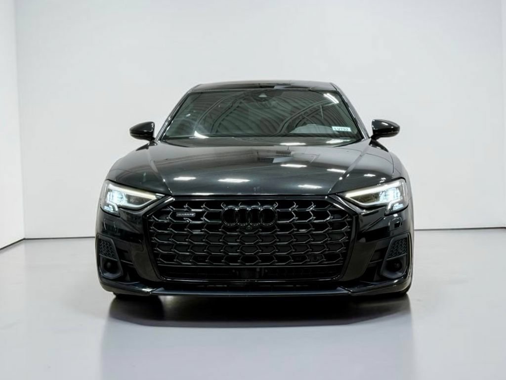 Used 2022 Audi A8 L 3.0T AWD/4WD image 10