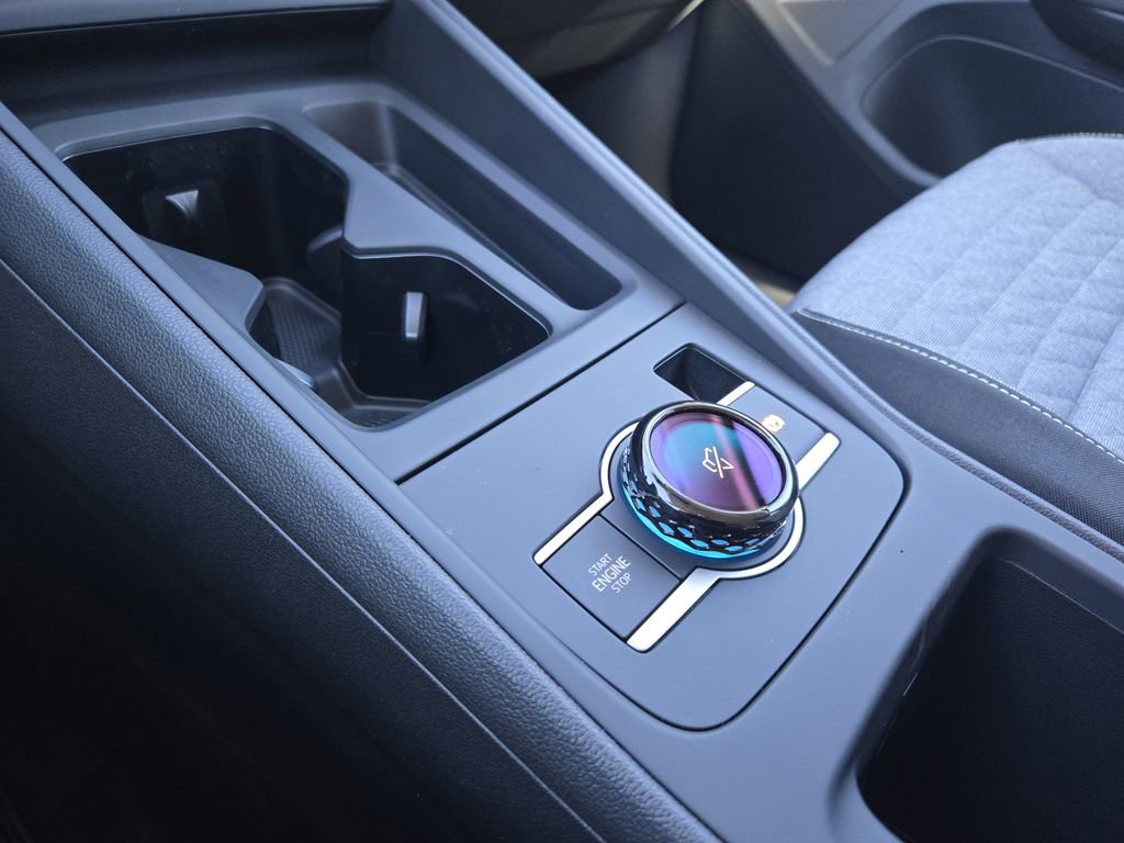 New 2026 Volkswagen Tiguan S image 16