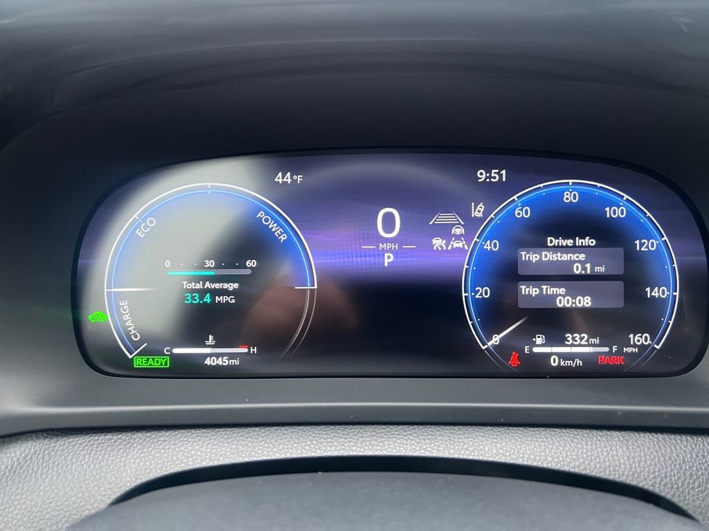 Used 2026 Toyota Crown XLE AWD/4WD image 14