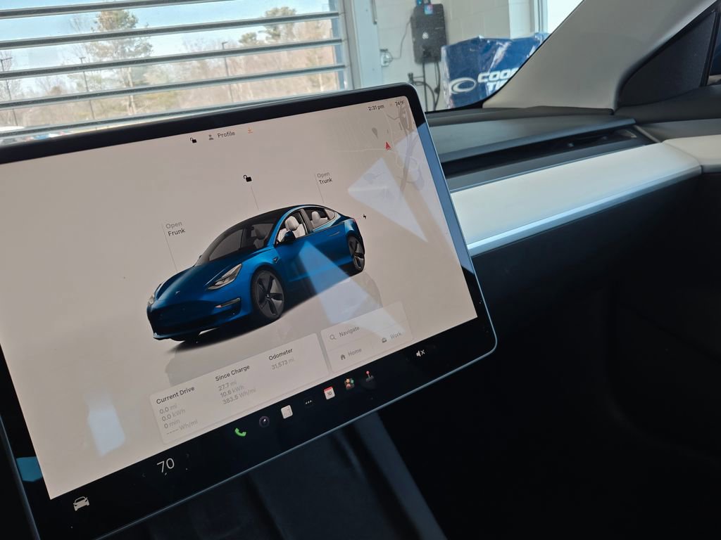 Used 2023 Tesla Model 3 Standard Range RWD image 25