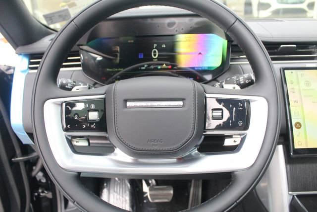 New 2026 Land Rover Range Rover Long Wheelbase SE image 17