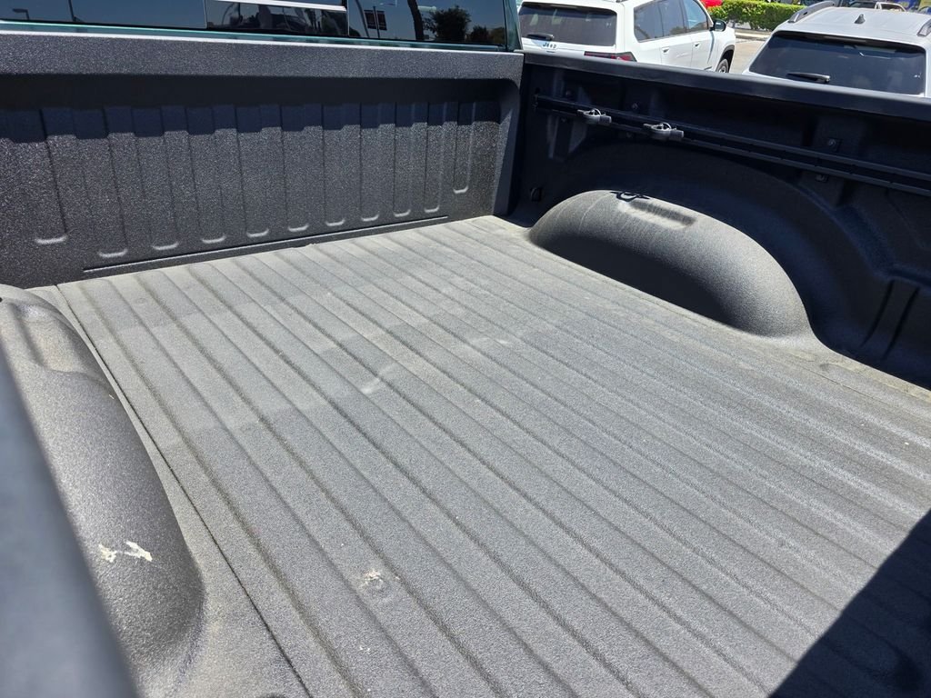 New 2026 RAM 1500 Laramie w/ Night Edition AWD/4WD image 11