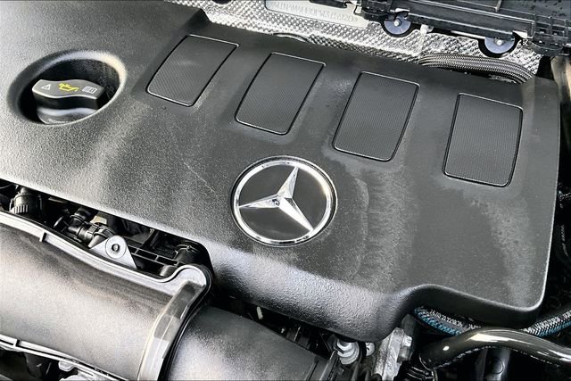 Certified 2023 Mercedes-Benz GLB 250 4MATIC image 34