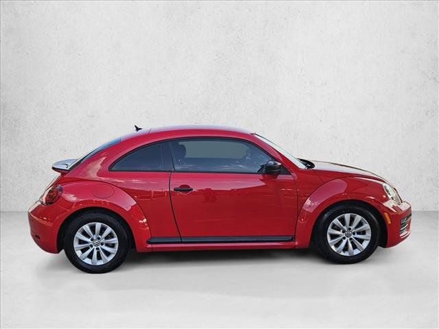 Used 2018 Volkswagen Beetle 2.0T S FWD image 4