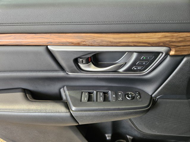 Used 2017 Honda CR-V EX-L image 30