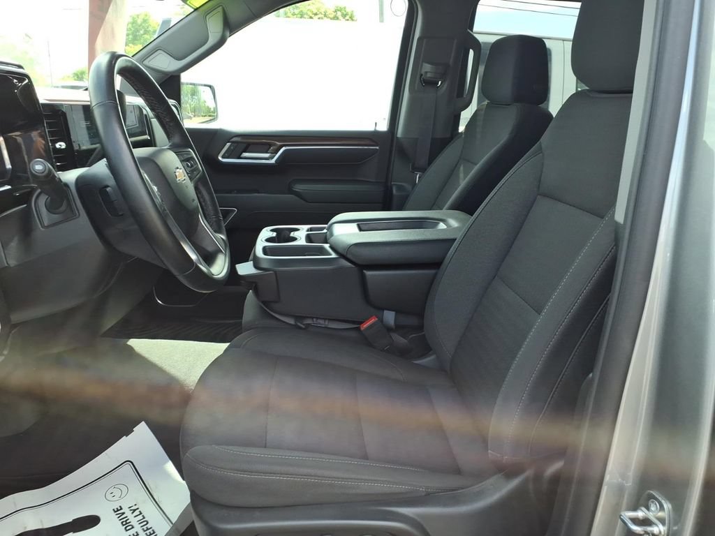 Certified 2023 Chevrolet Silverado 1500 LT AWD/4WD image 12