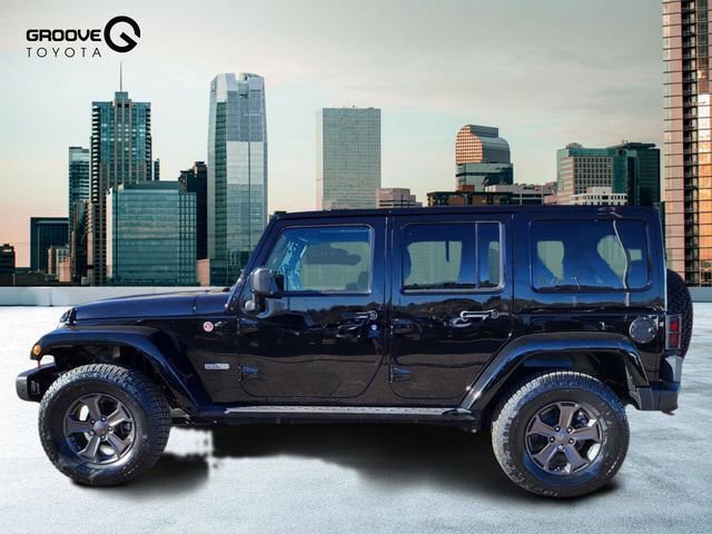Used 2017 Jeep Wrangler Unlimited Rubicon image 2