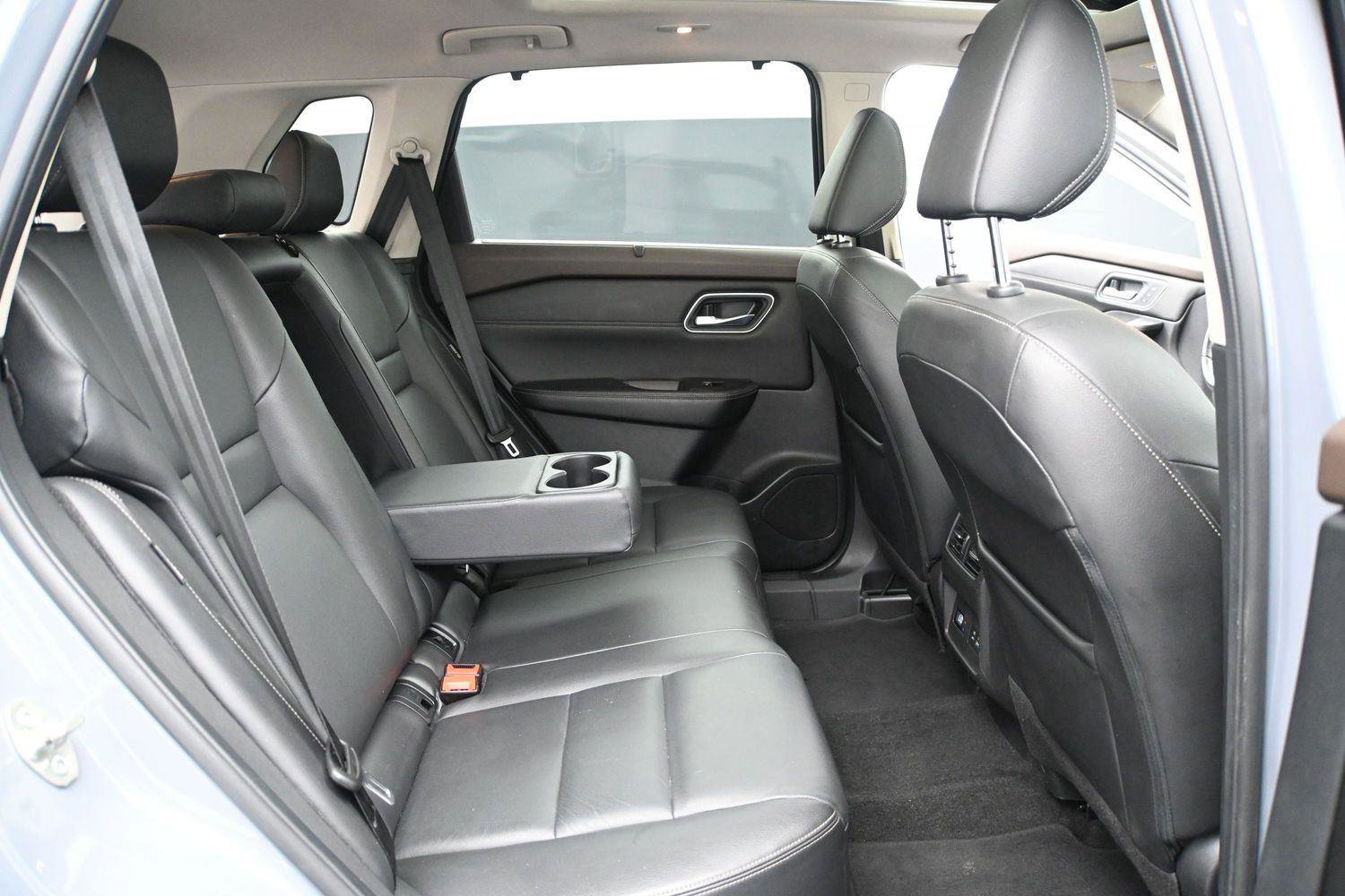 Used 2021 Nissan Rogue SL AWD/4WD image 19