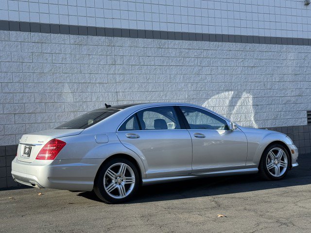 Used 2013 Mercedes-Benz S 550 4MATIC w/ Sport Pkg image 16