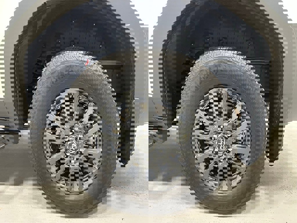 Used 2025 Toyota Land Cruiser 1958 image 65