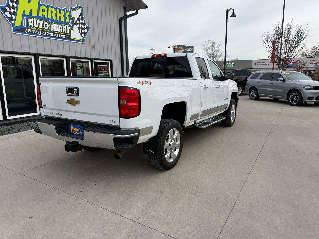 Used 2017 Chevrolet Silverado 2500 LTZ image 6