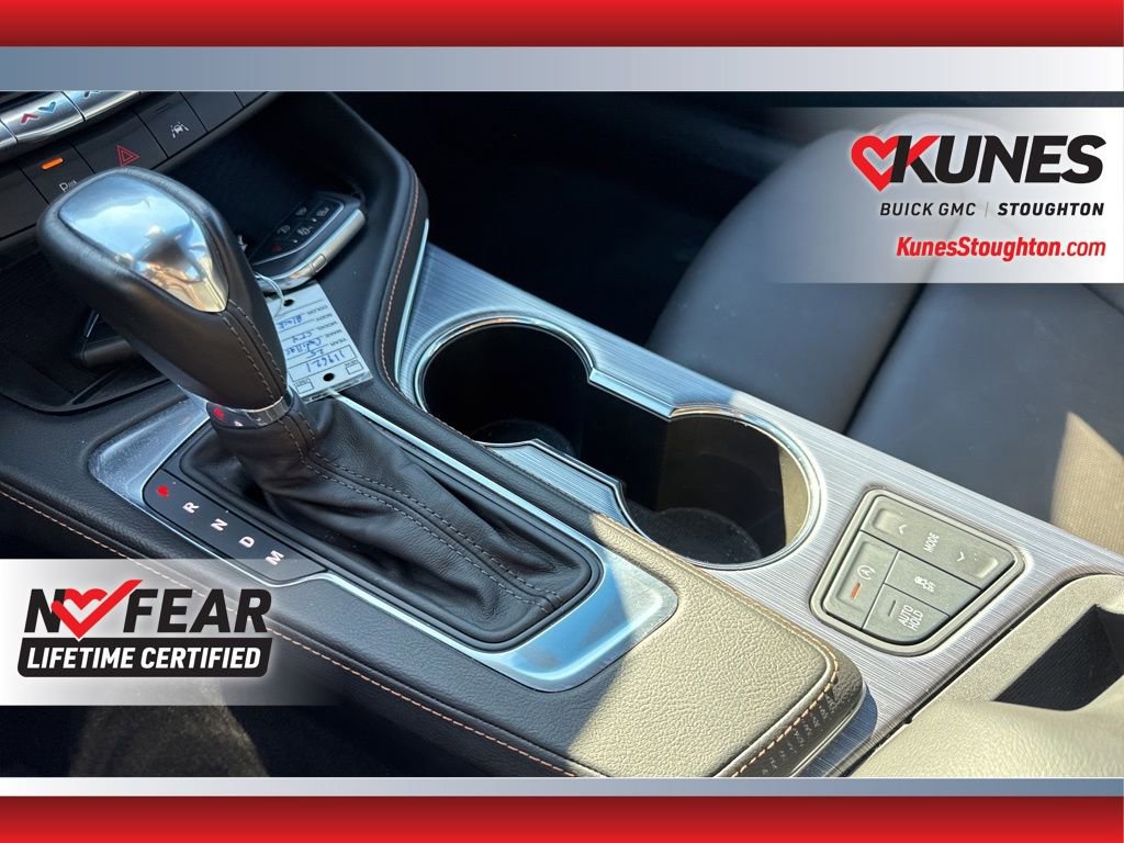 Used 2025 Cadillac CT4 Sport image 35