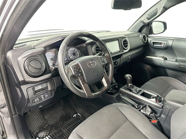 Used 2018 Toyota Tacoma TRD Sport image 16