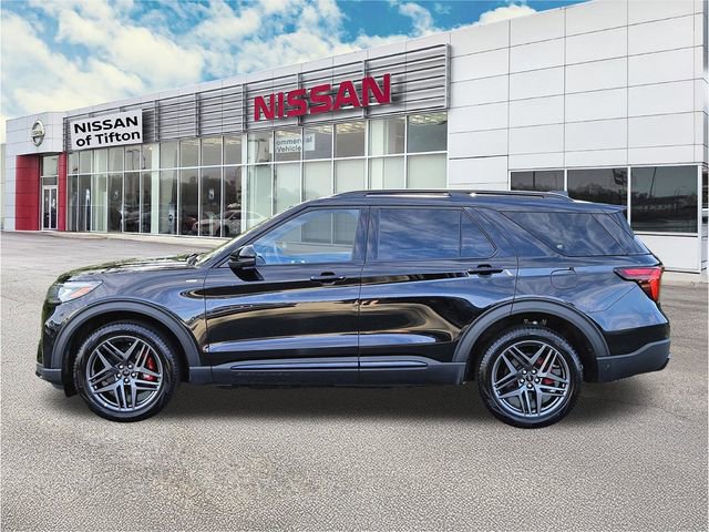 Used 2025 Ford Explorer ST-Line w/ ST-Line Street Pack image 7