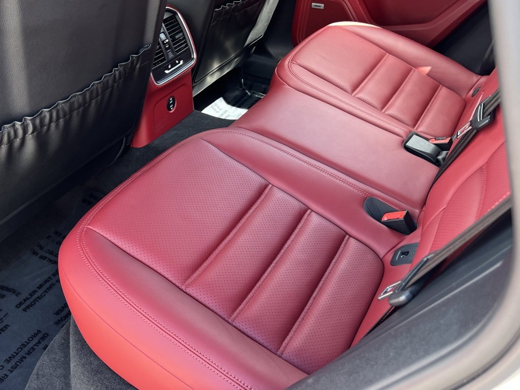 Used 2022 Porsche Macan GTS w/ Premium Package Plus image 17