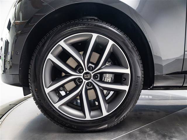 New 2027 Land Rover Range Rover SE AWD/4WD image 13
