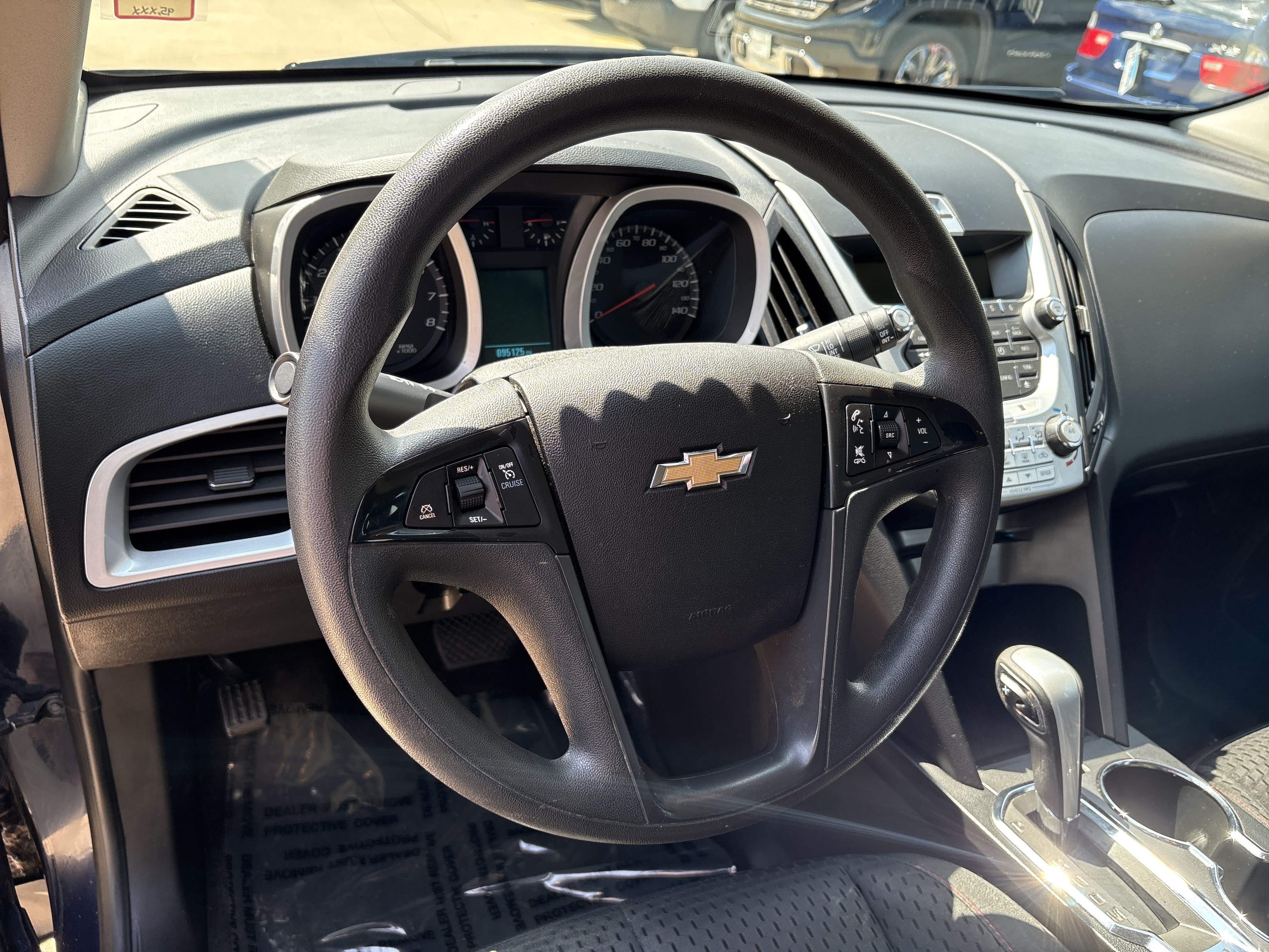 Used 2015 Chevrolet Equinox LS FWD image 18