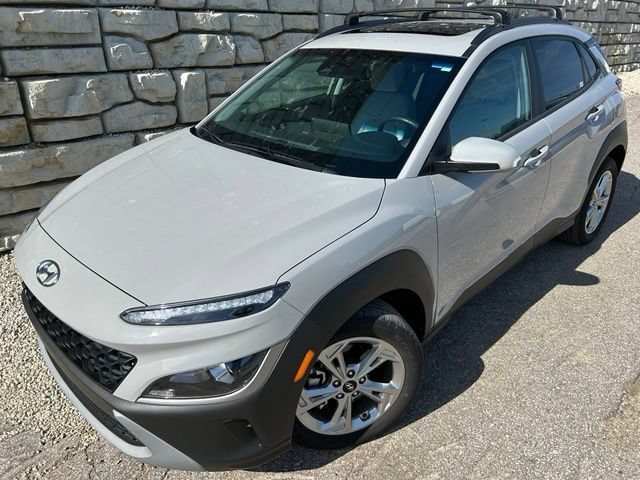 Used 2023 Hyundai Kona SEL w/ Convenience Package AWD/4WD video 1