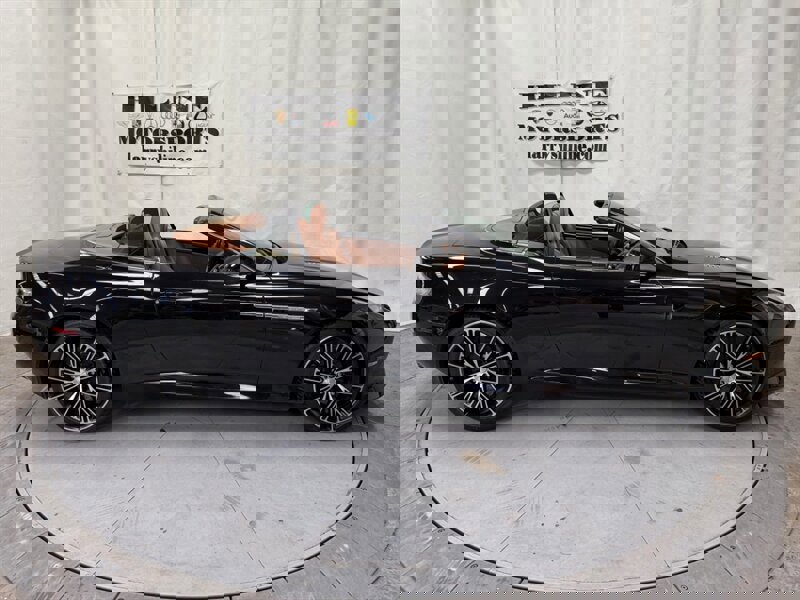 Used 2012 Aston Martin Virage Volante image 6