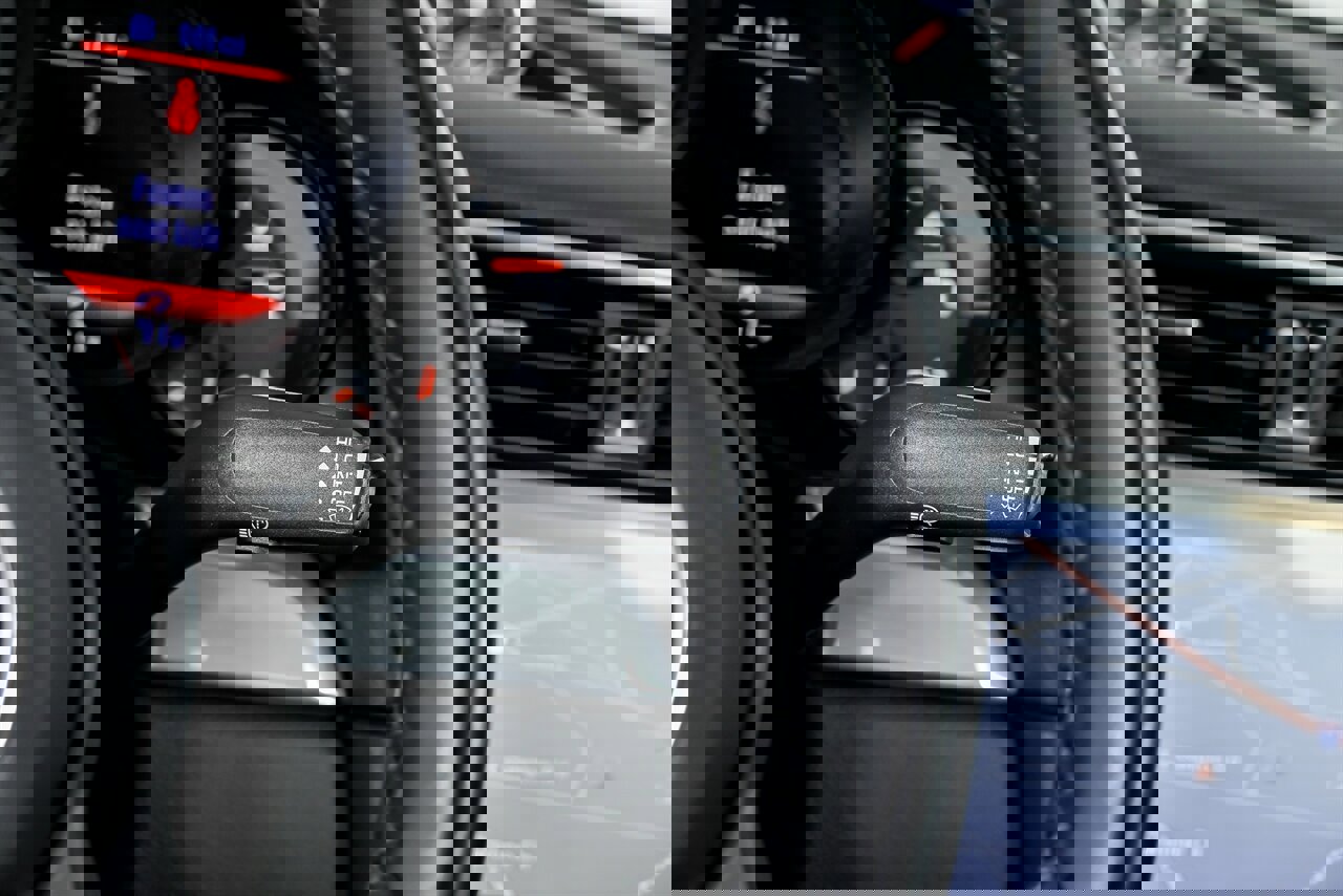 Used 2017 Porsche 911 Carrera S image 31